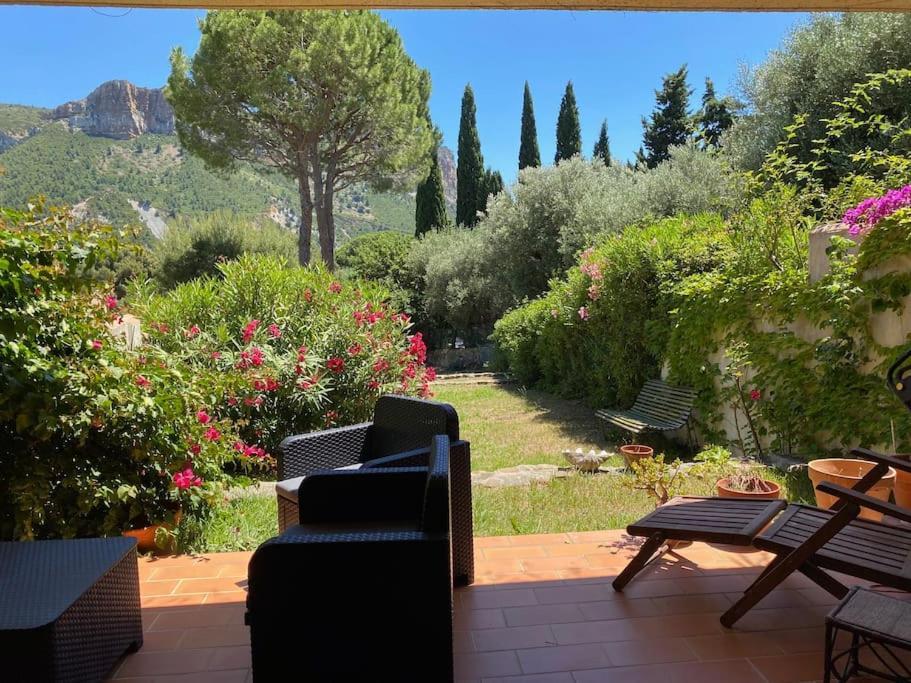 Le Corton - 45M2 - Parking - Jardin - Wifi Cassis Exterior foto